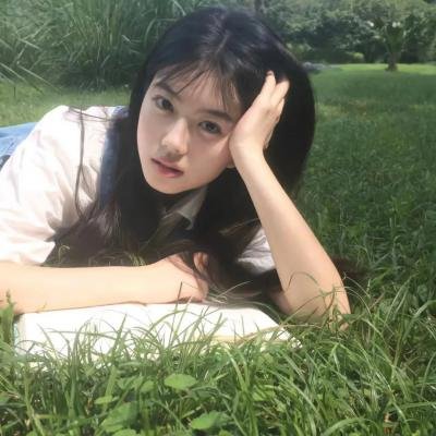 克林顿编年史 封面